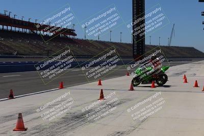 media/Aug-26-2022-Fastrack Riders (Fri) [[055e3b3c9d]]/Level 3/Grid/